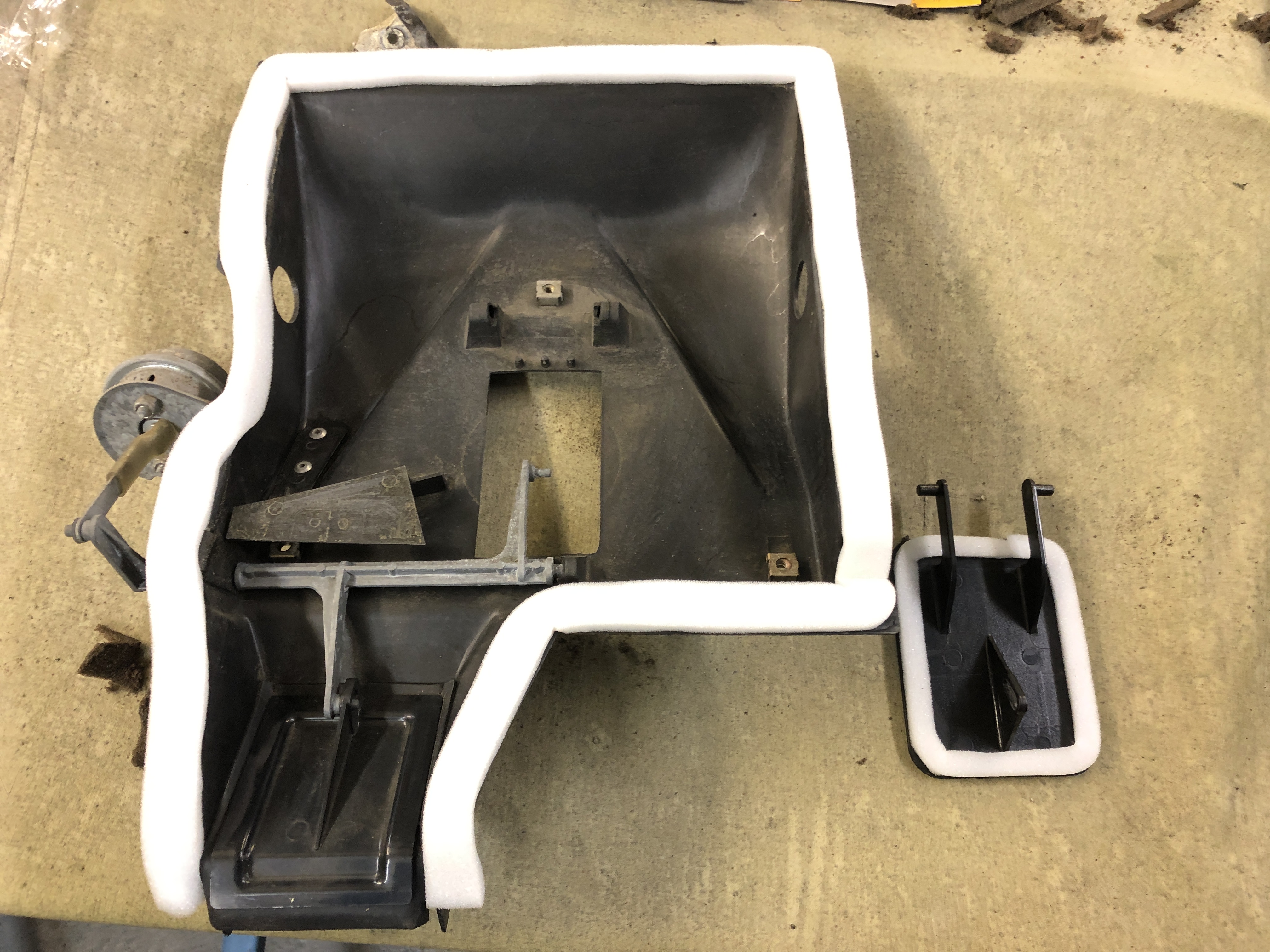 heater box (2).JPG/><br />
			<span class=